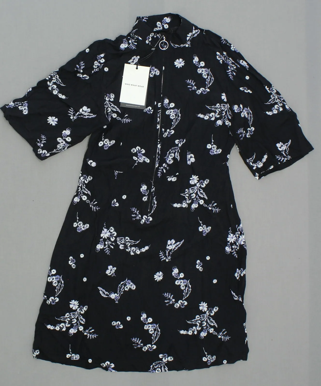 Who What Wear Womens Flirty Rayon Mini Dress with O-Ring Zip