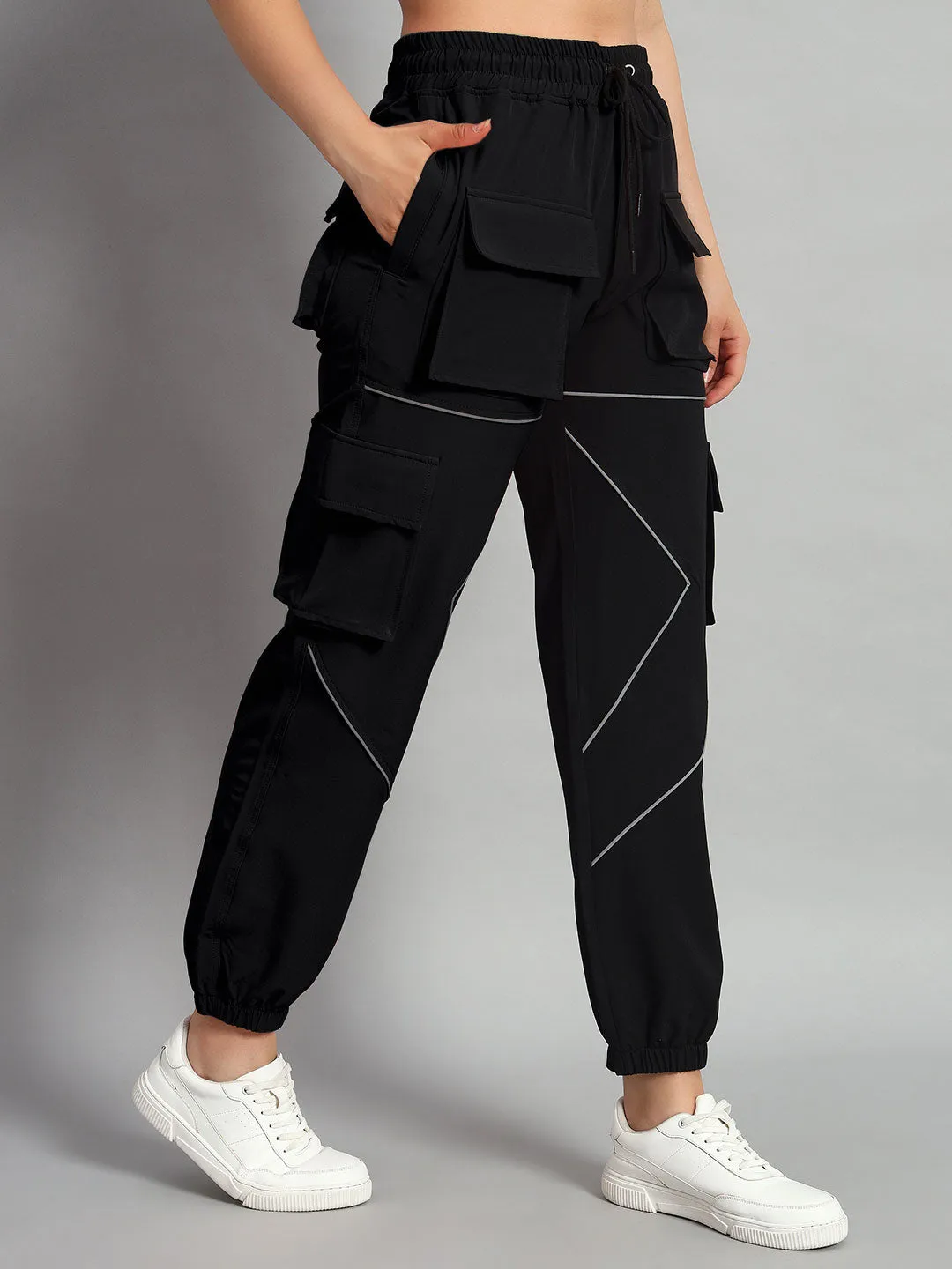 Women's Frontline Reflector Parachute Cargo Pants (Black)