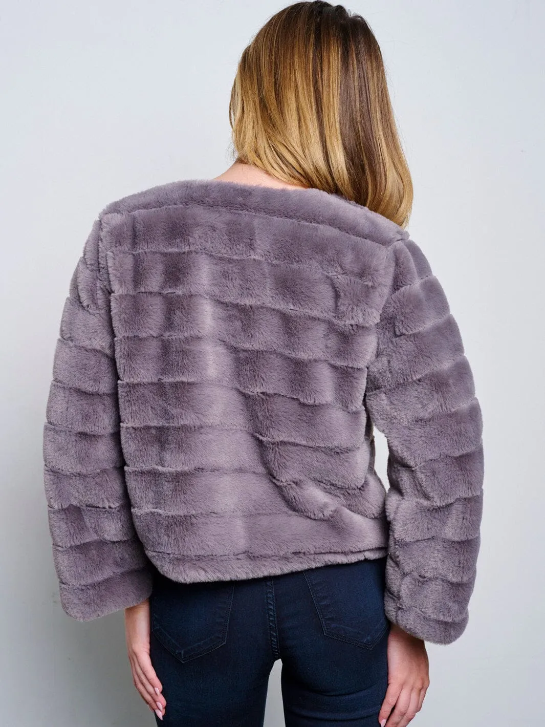 WOMEN'S LONG SLEEVE BUTTON CLOSURE JACKET
