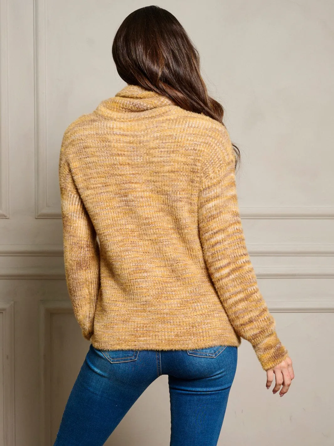 WOMEN'S LONG SLEEVE TURTLE NECK PULLOVER SWEATER
