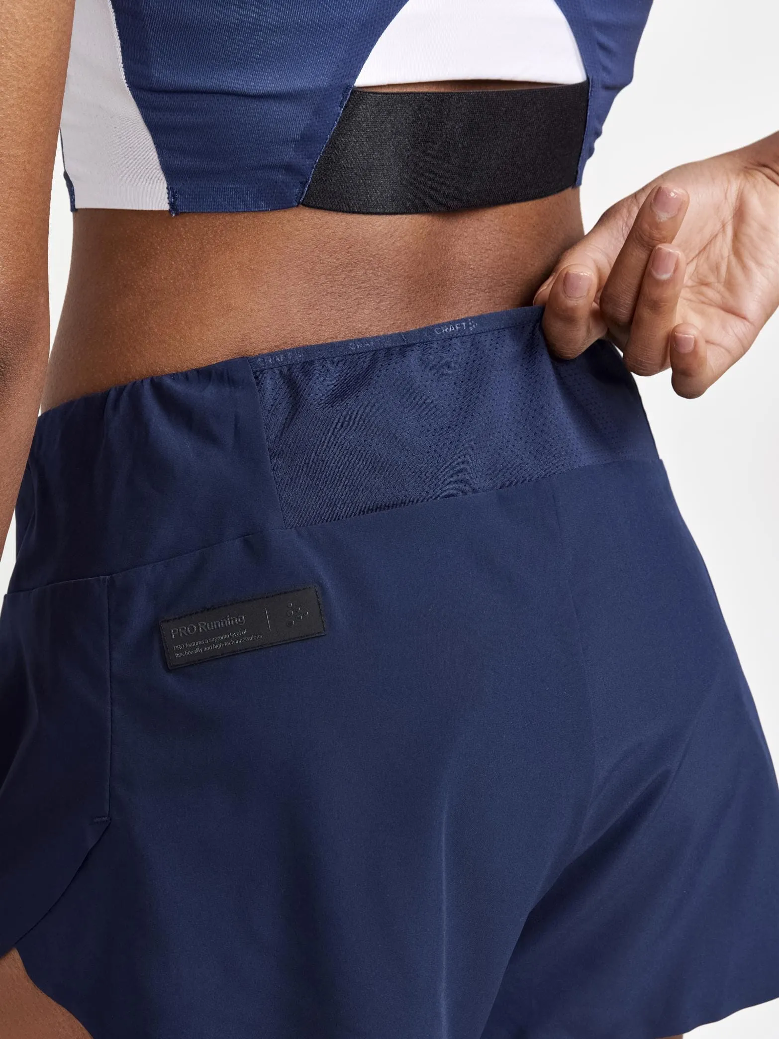 WOMEN'S PRO HYPERVENT RUNNING SPLIT SHORTS