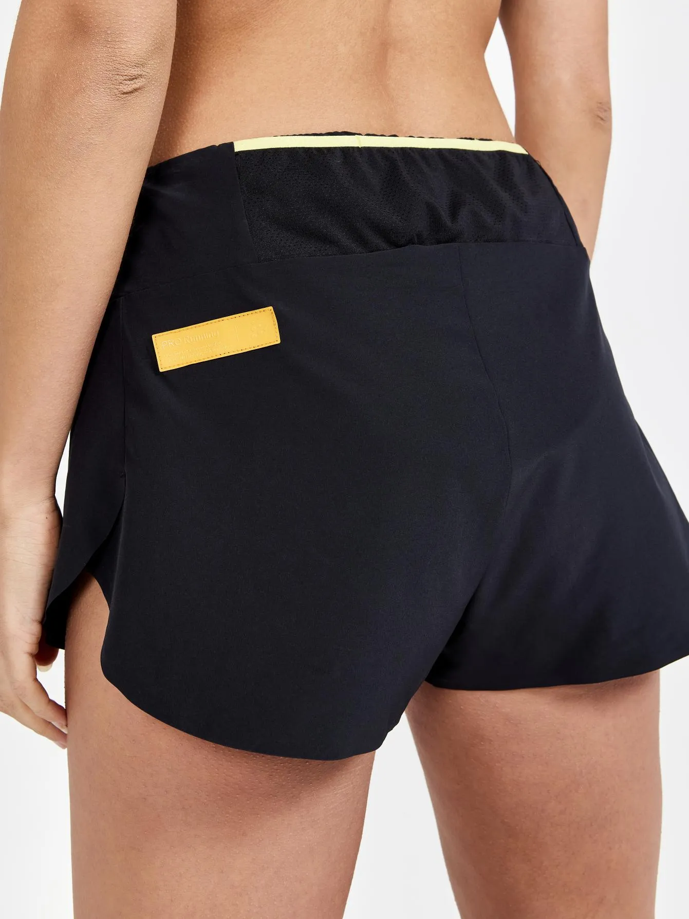 WOMEN'S PRO HYPERVENT RUNNING SPLIT SHORTS