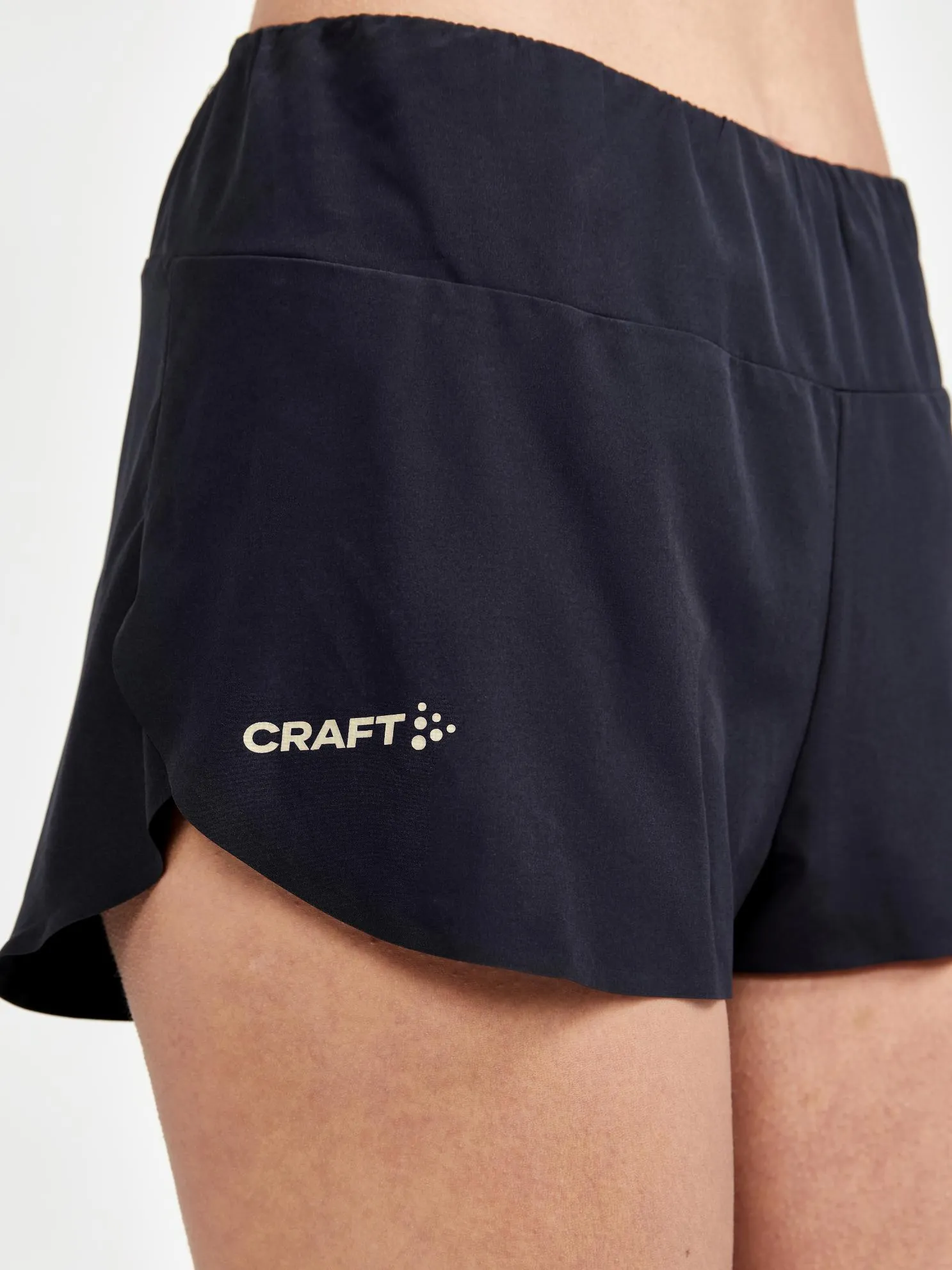 WOMEN'S PRO HYPERVENT RUNNING SPLIT SHORTS