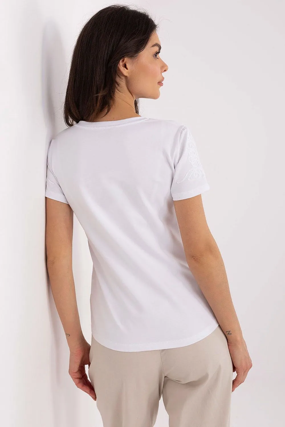 Women's t-shirt in a casual style